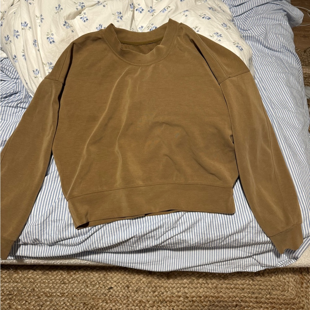 Lululemon crop crewneck - camel brown